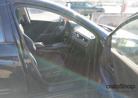 2016 Honda Hr-V Lx z USA, uszkodzony, nr VIN 3CZRU5H35GM742015